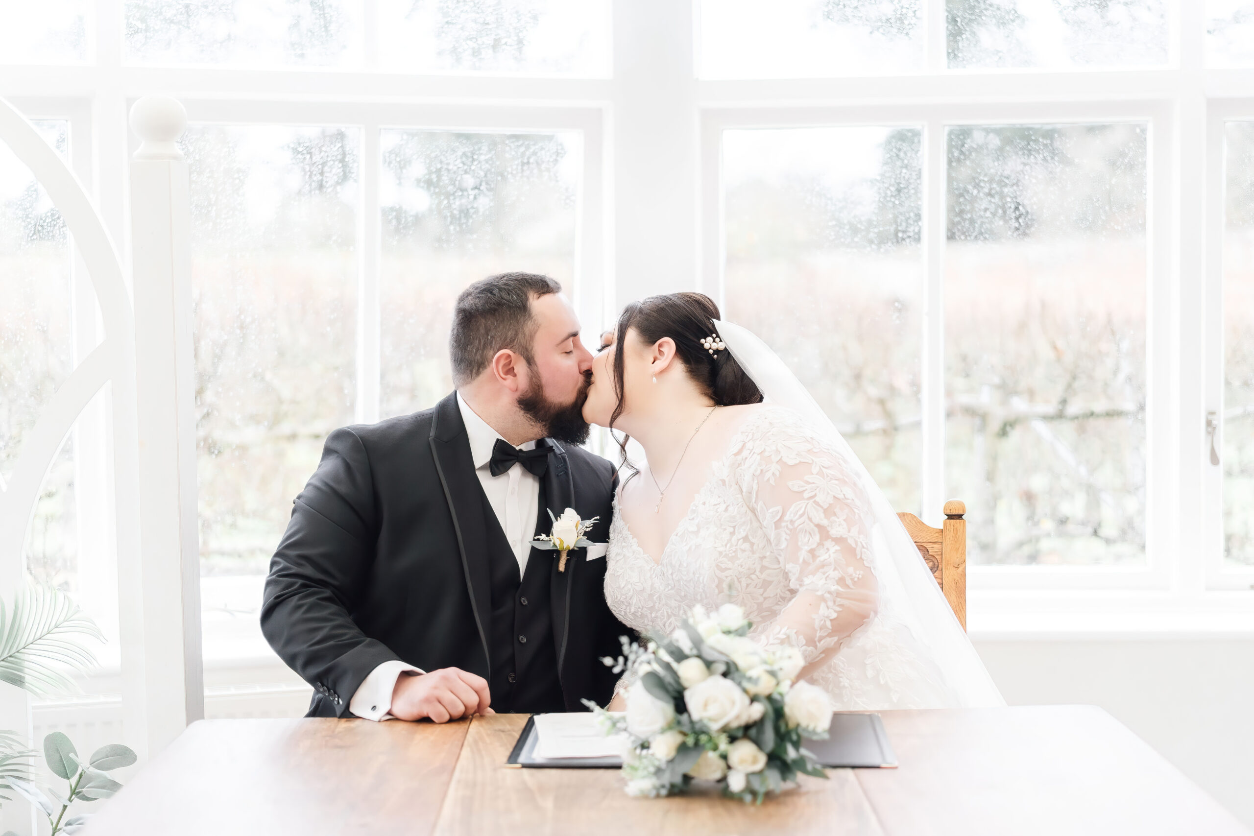 winter wedding kiss Cheshire
