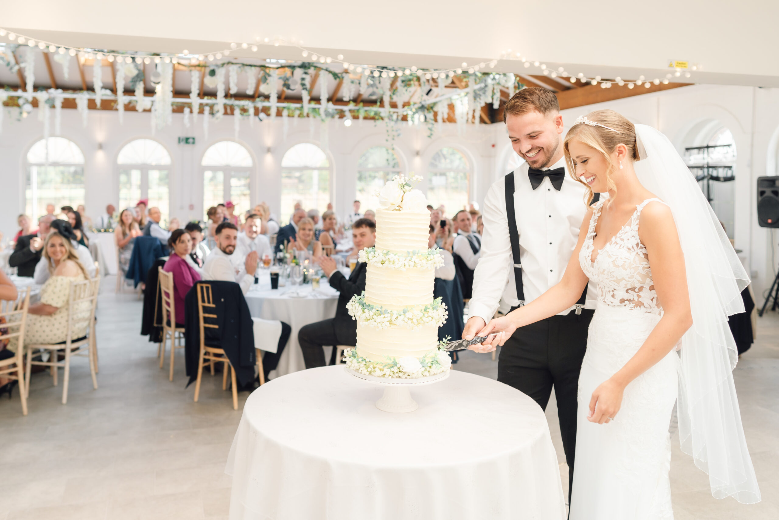 cake cut at wedding