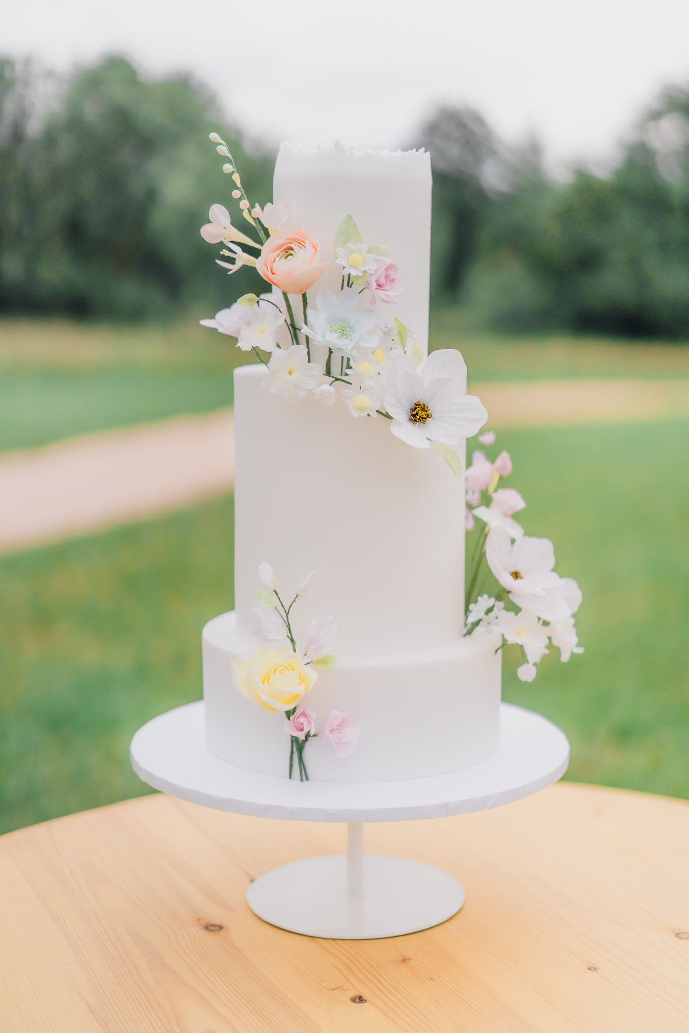 Chesire wedding cake
