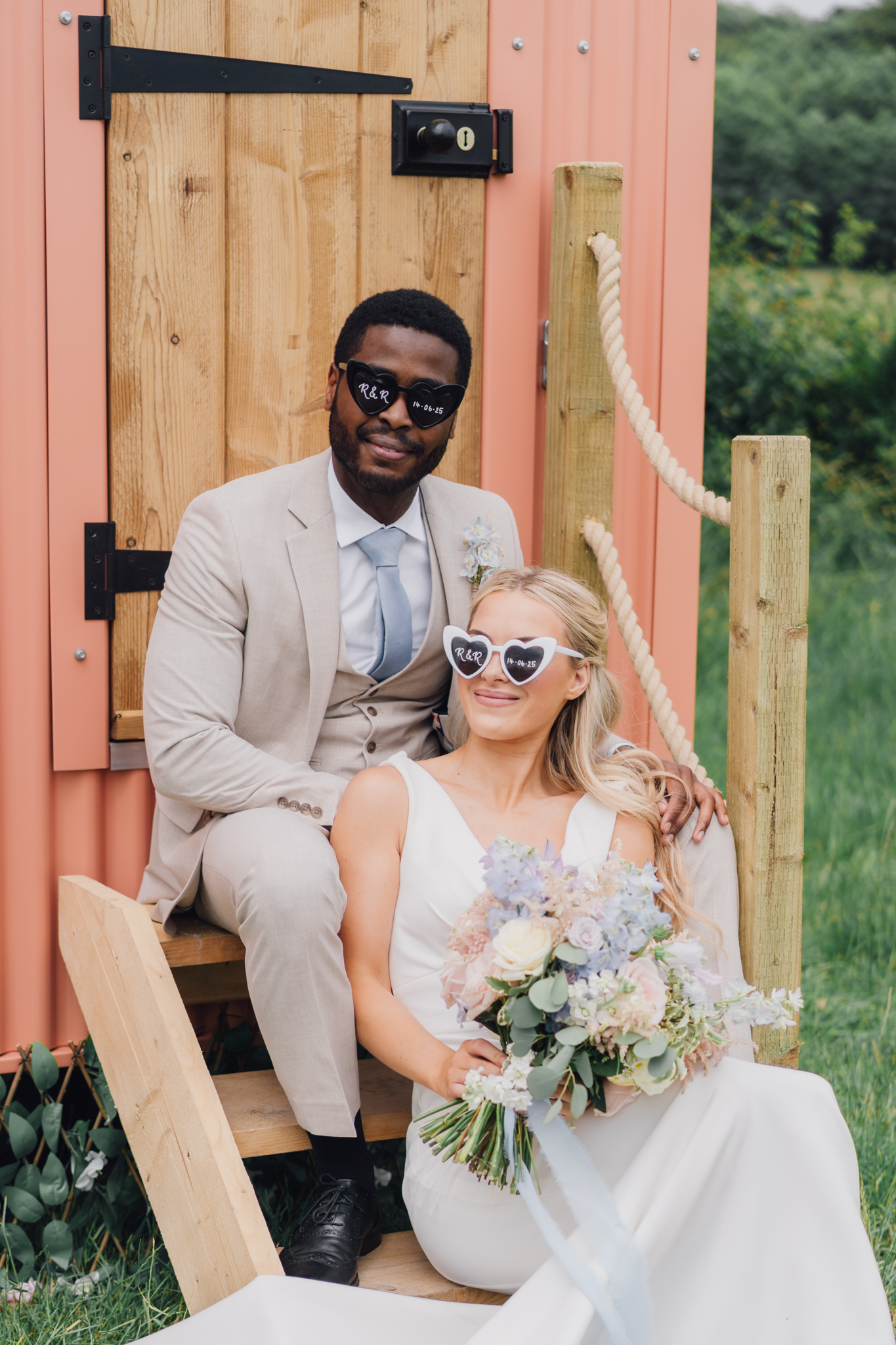 light cheshire wedding photographer