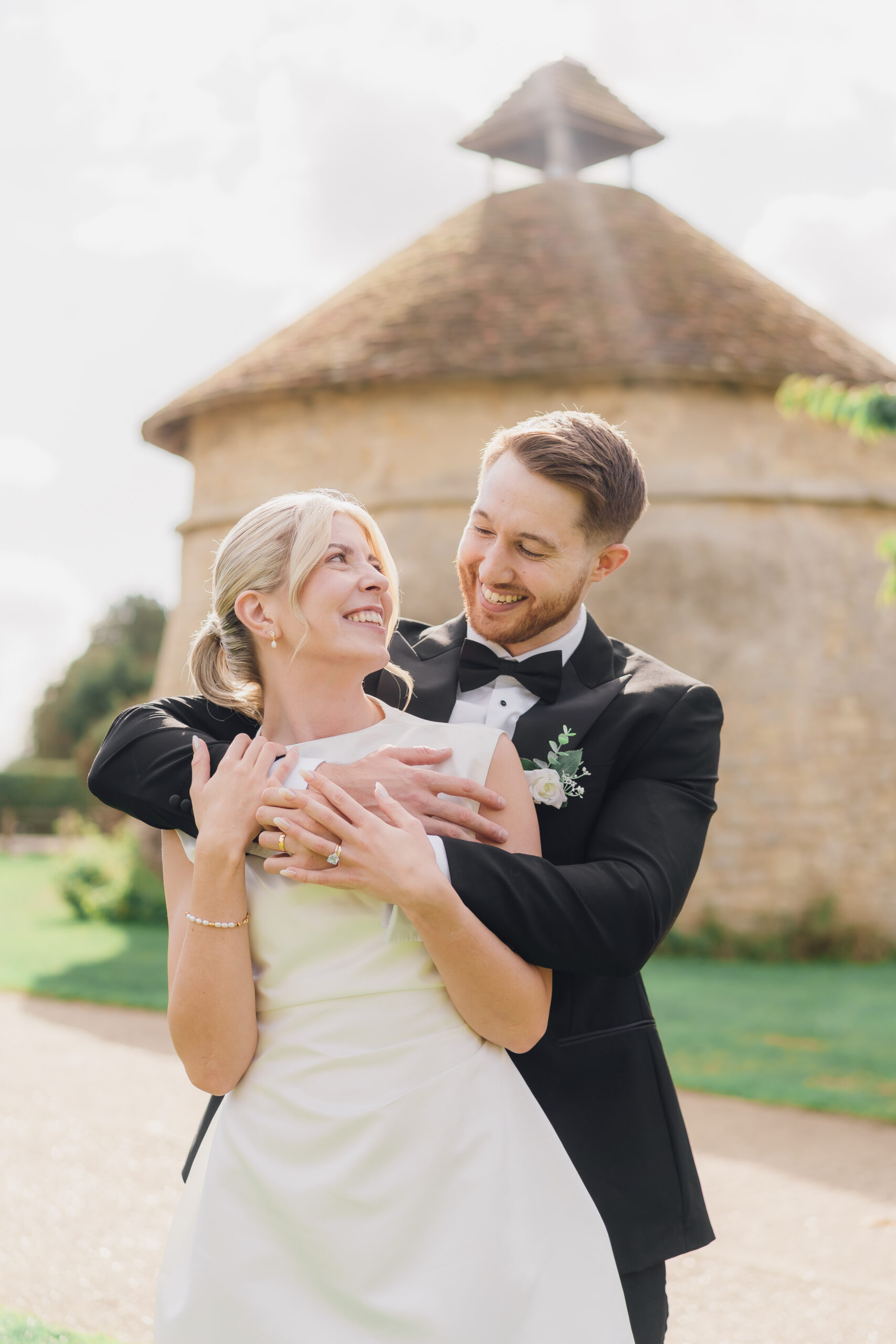 light cheshire wedding photographer