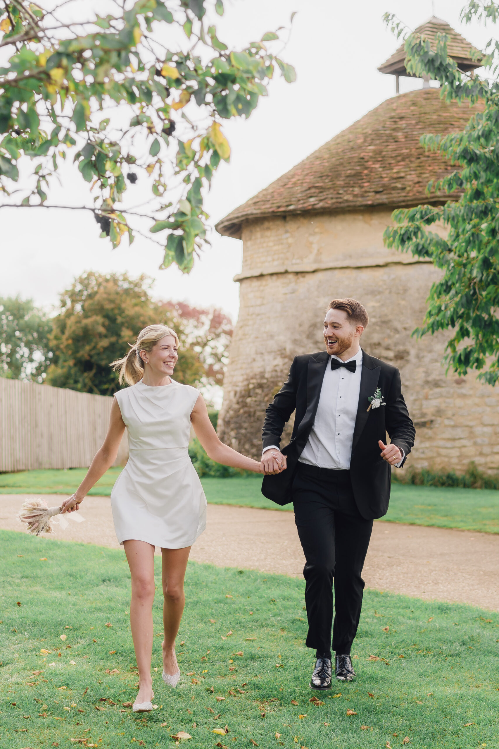 light cheshire wedding photographer