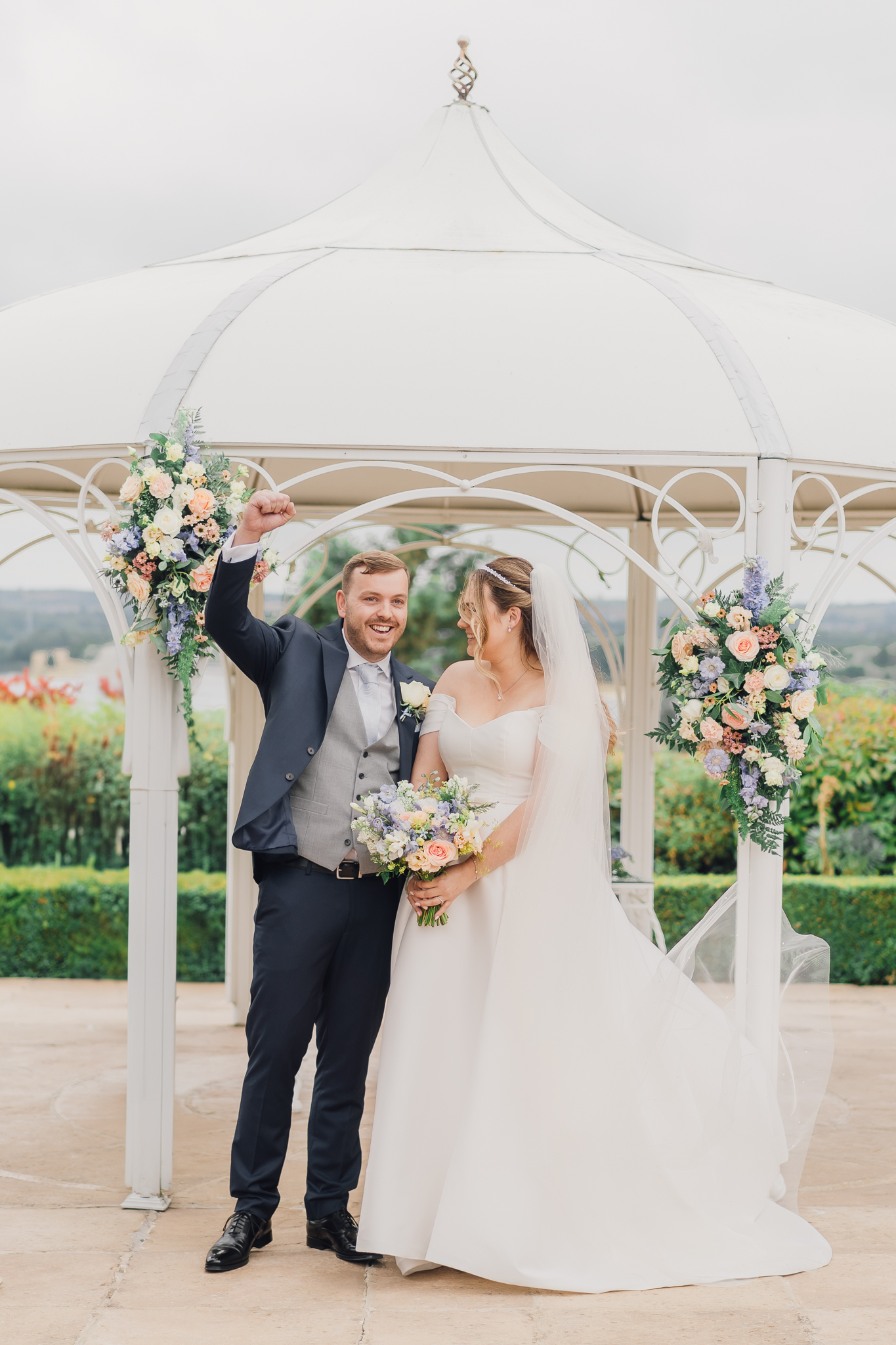 summer wedding at rutland hall hotel and spa in rutland