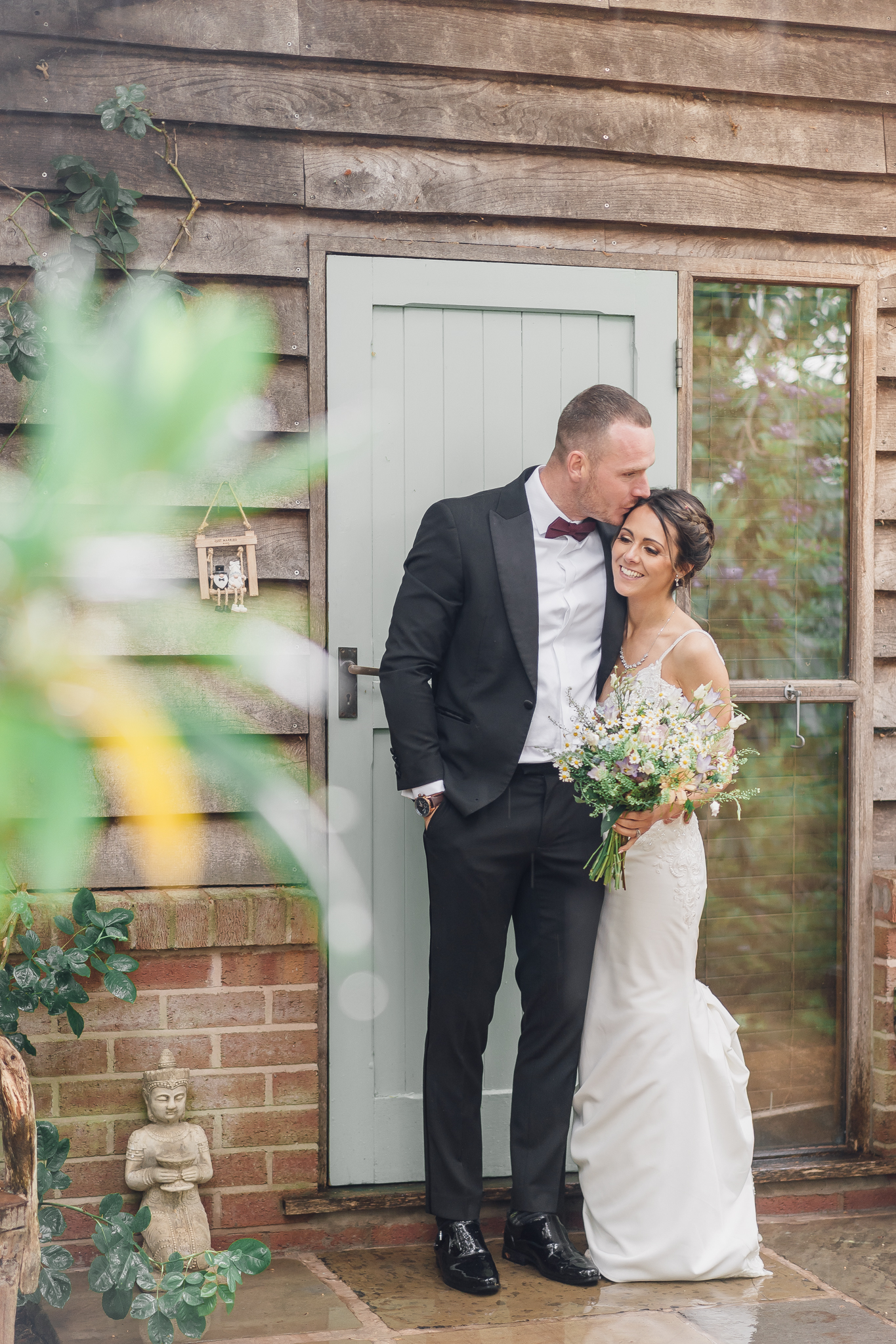 light and bright cheshire wedding photographer